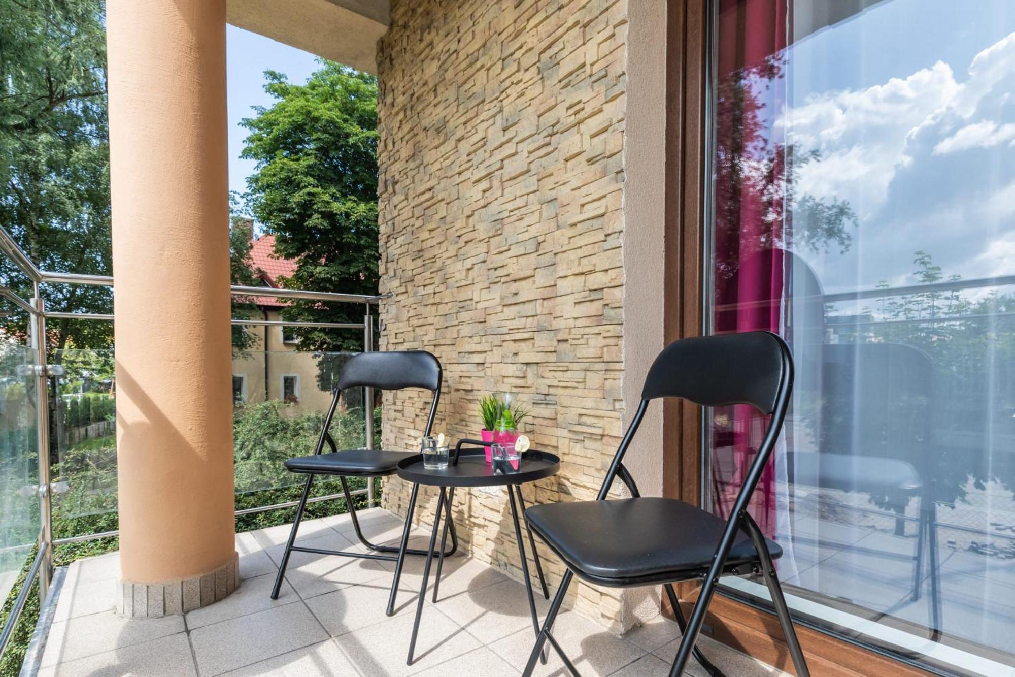 Osiedle Sloneczne Kolobrzeg By Noclegi Renters Ngoại thất bức ảnh